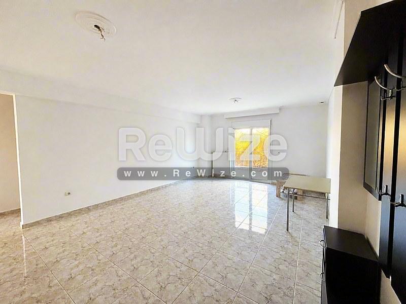 Apartment 92 m² in Thermaikos, living room