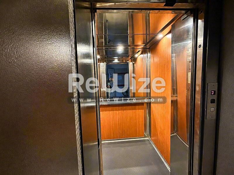 Apartment 92 m² in Thermaikos, storage room