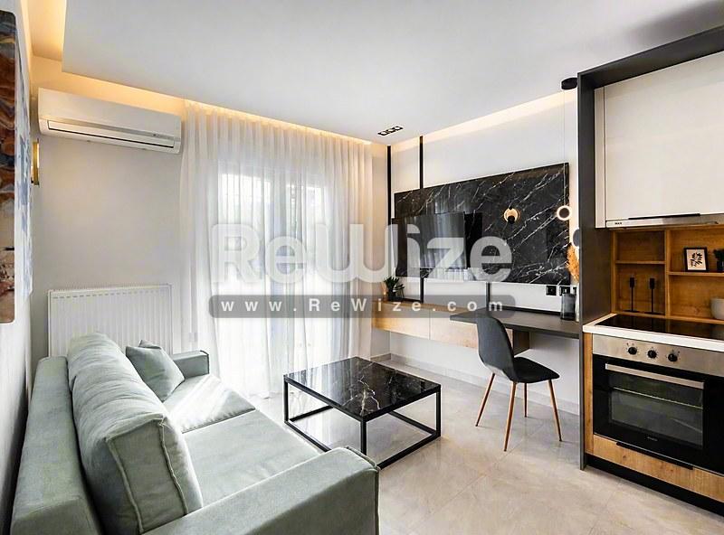Apartment 35 m² in Thessaloniki, open-plan living area