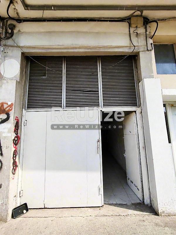 Κατάστημα 24 τ.μ. στη Θεσσαλονίκη, είσοδος